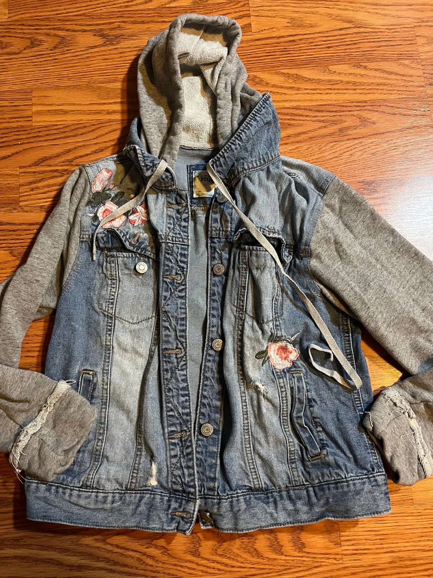 Girls size Large Mudd Jean jacket (size 12 it looks like)