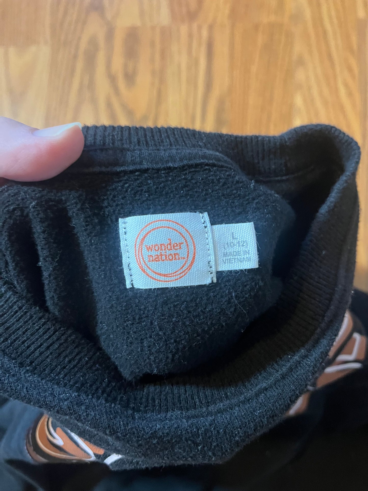 10/12 Wonder Nation sweatshirt