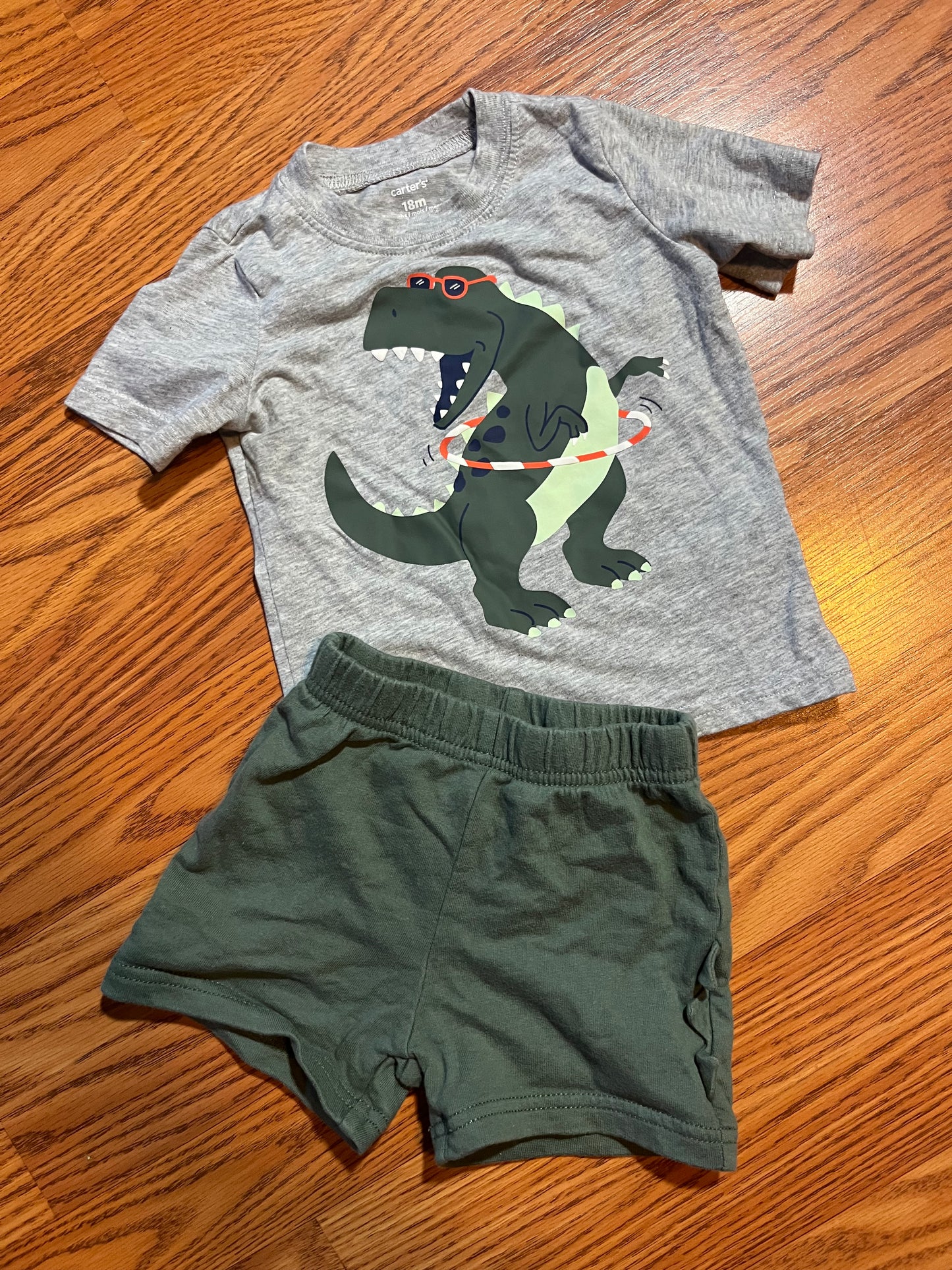 18 months carters boys outfit