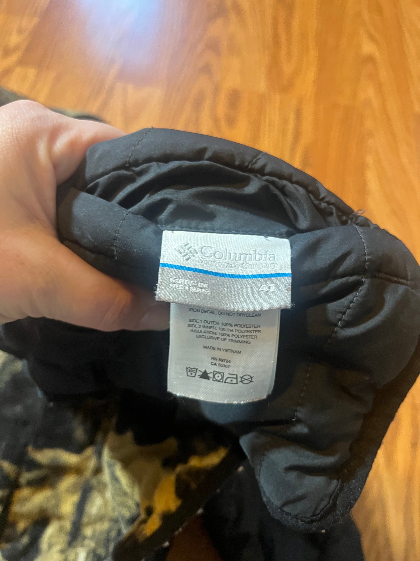 4t Columbia jacket reversible camo
