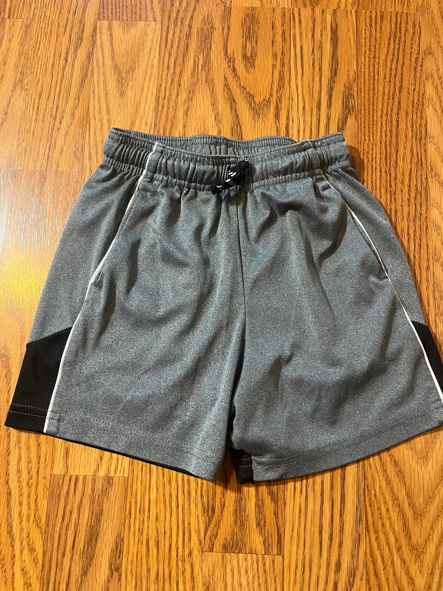 3t Jumping Bean athletic shorts
