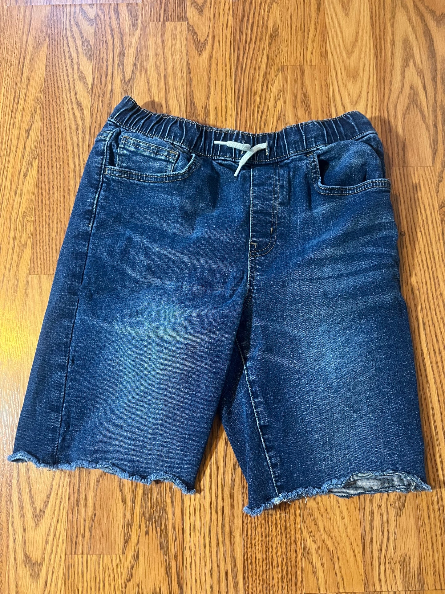 14/16 Old Navy Boys shorts elastic waist
