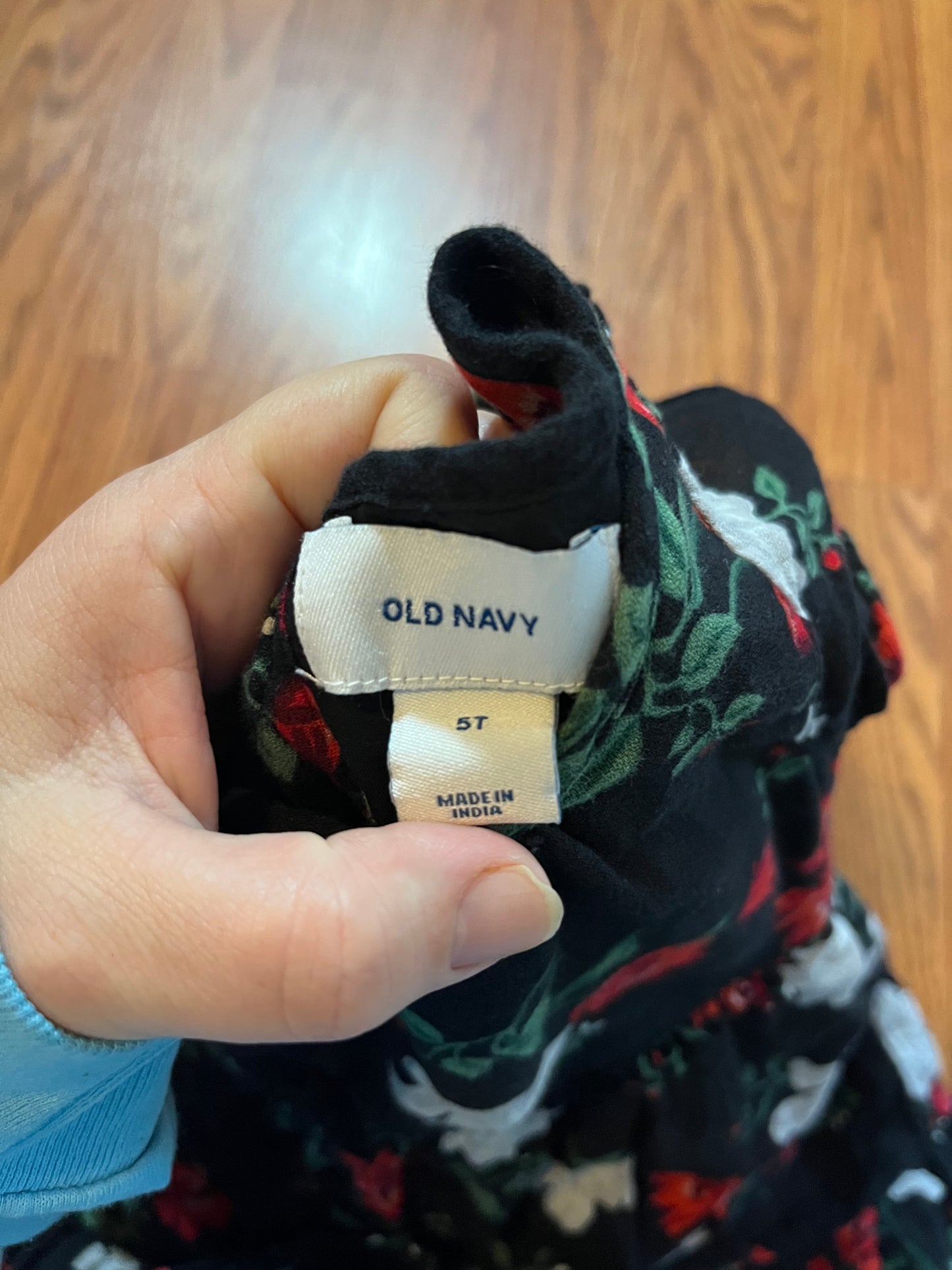 5t Old Navy dress