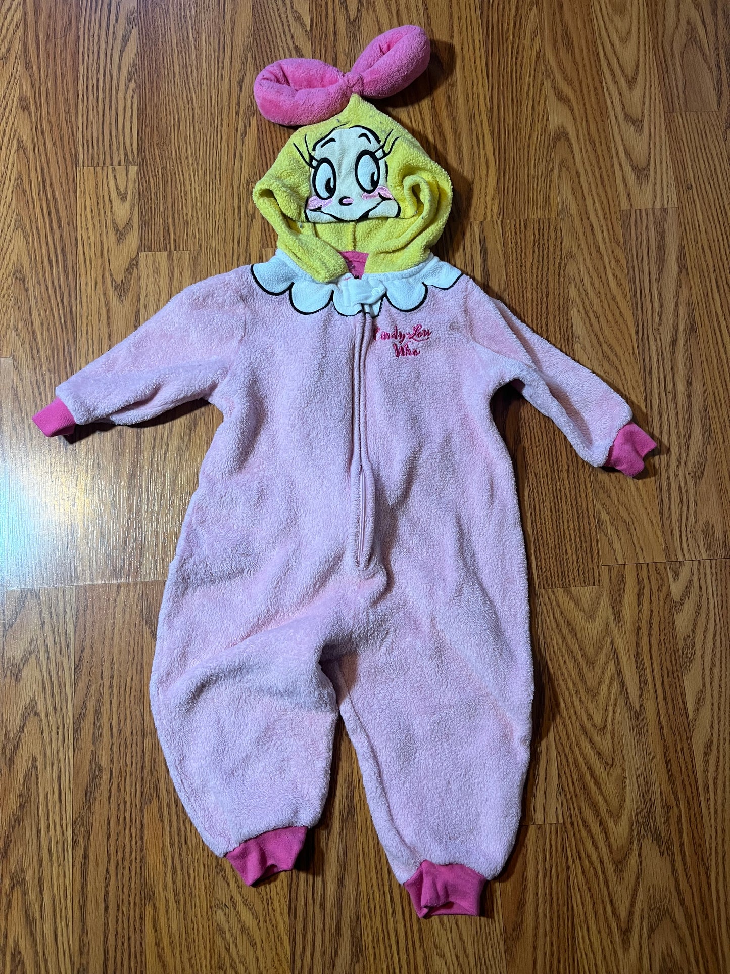 2t Cindy Lou who grinch footless sleeper romper (washer wear!)