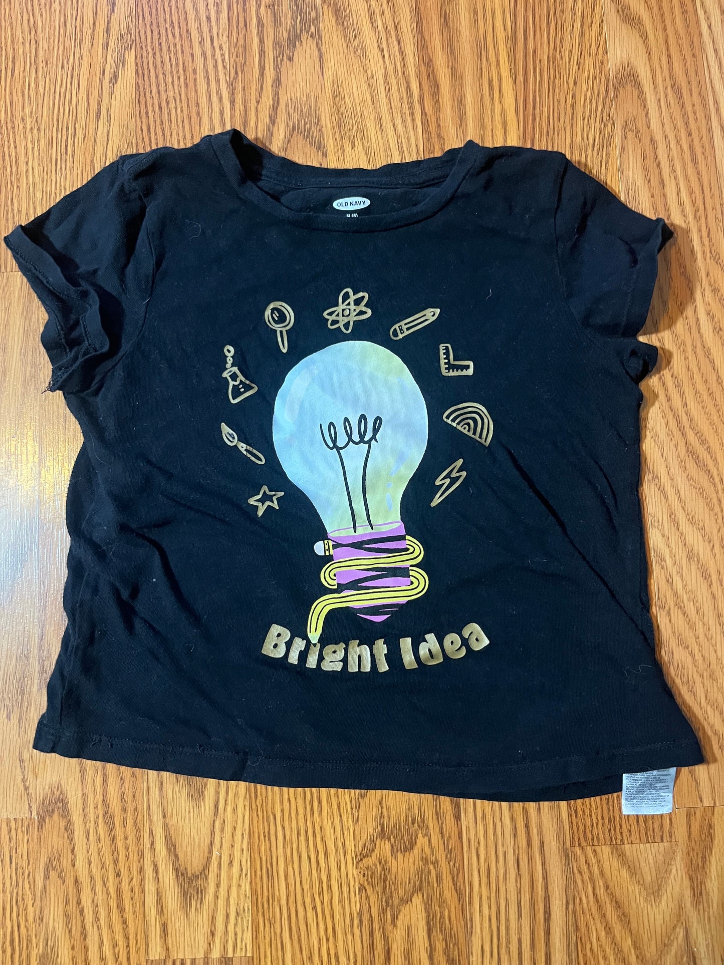 Old navy size 8 tshirt